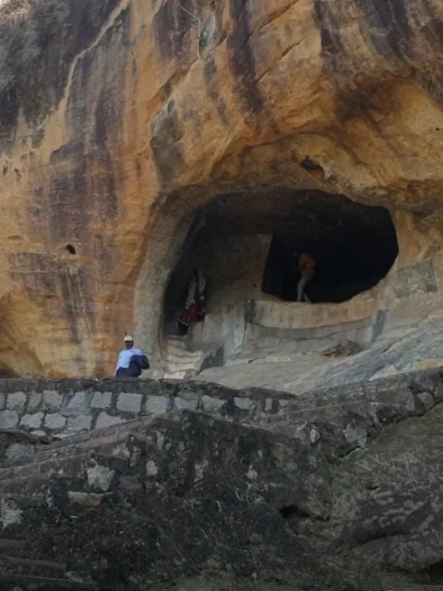 जोगीमारा गुफा के बारे आप ये 10 बातें जानते है क्या ?